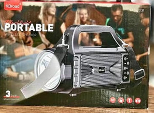 PARLANTE LINTERNA SOLAR